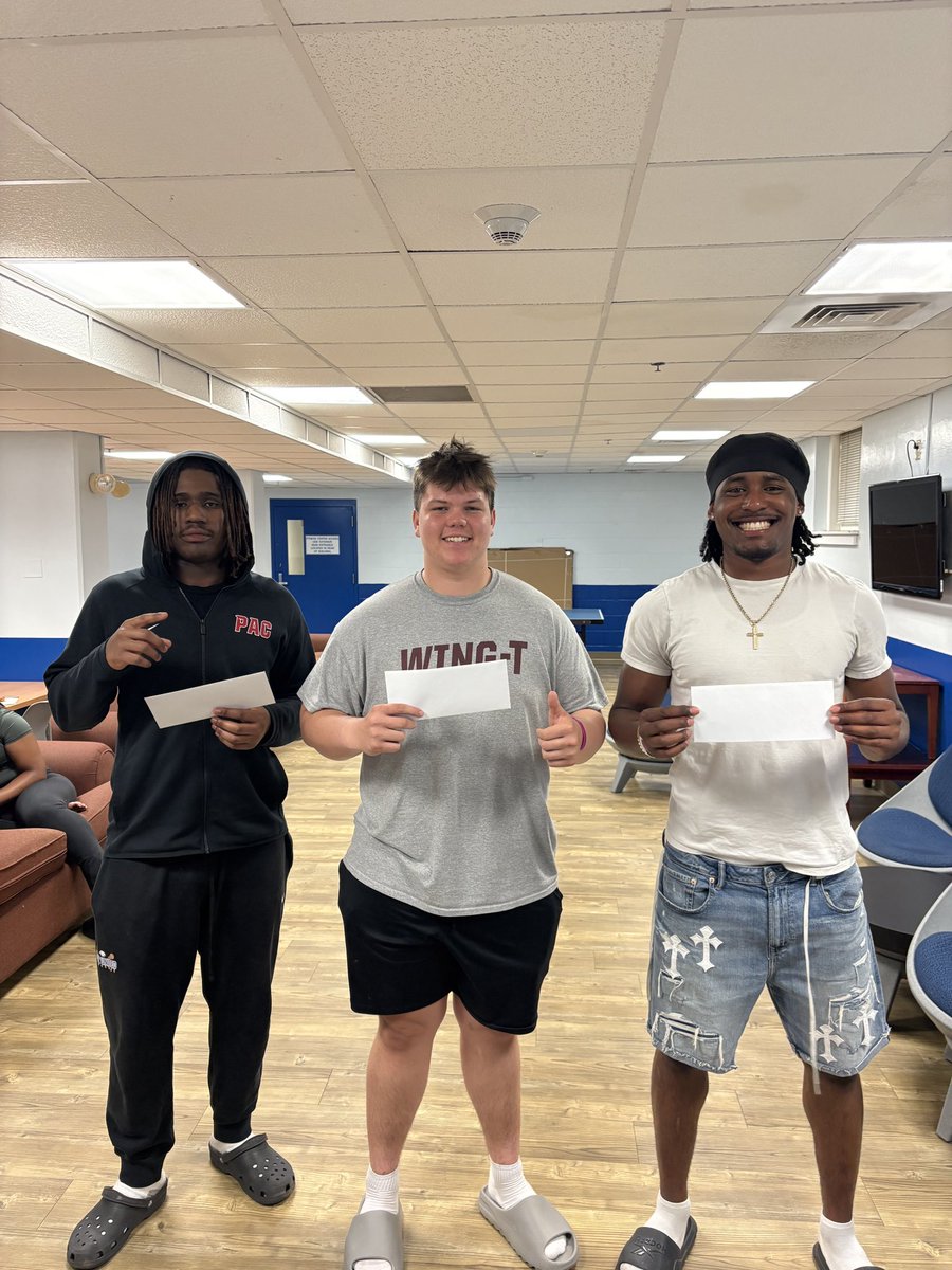 Adam Lechtenberg tweet media