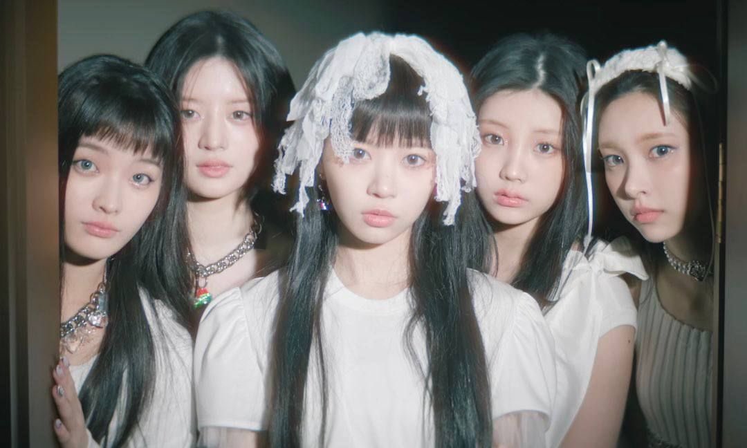 ada ᯓ★ tweet media