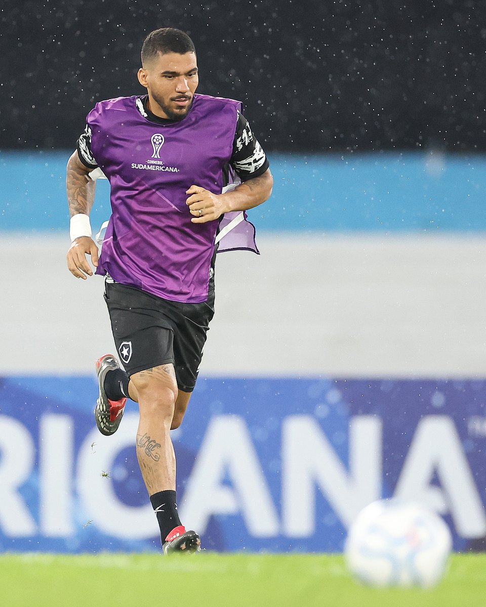 – Às vezes [sofrimento] é o que o jogo pede, é o que a competição pede, o adversário é de qualidade. Então, a gente fica feliz com a vitória, que a gente possa seguir nesse caminho – completou Allan.