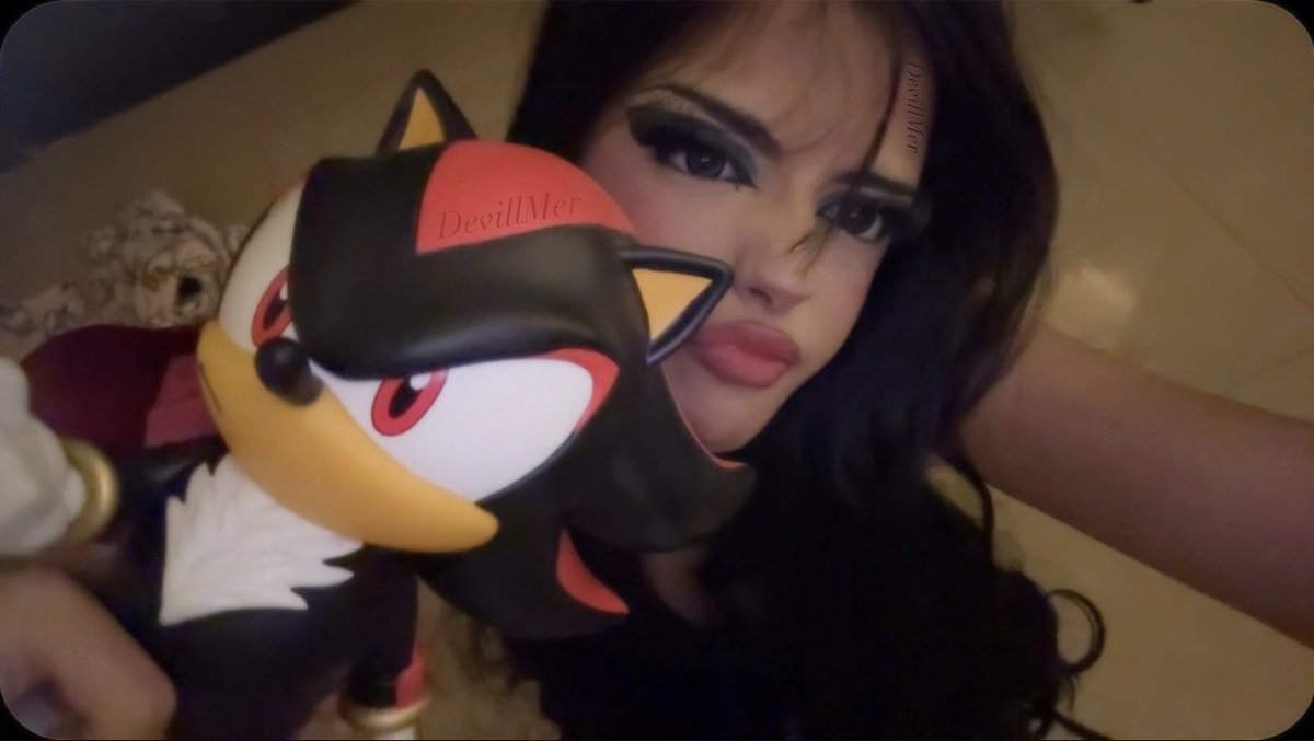 Bayonetta tweet media