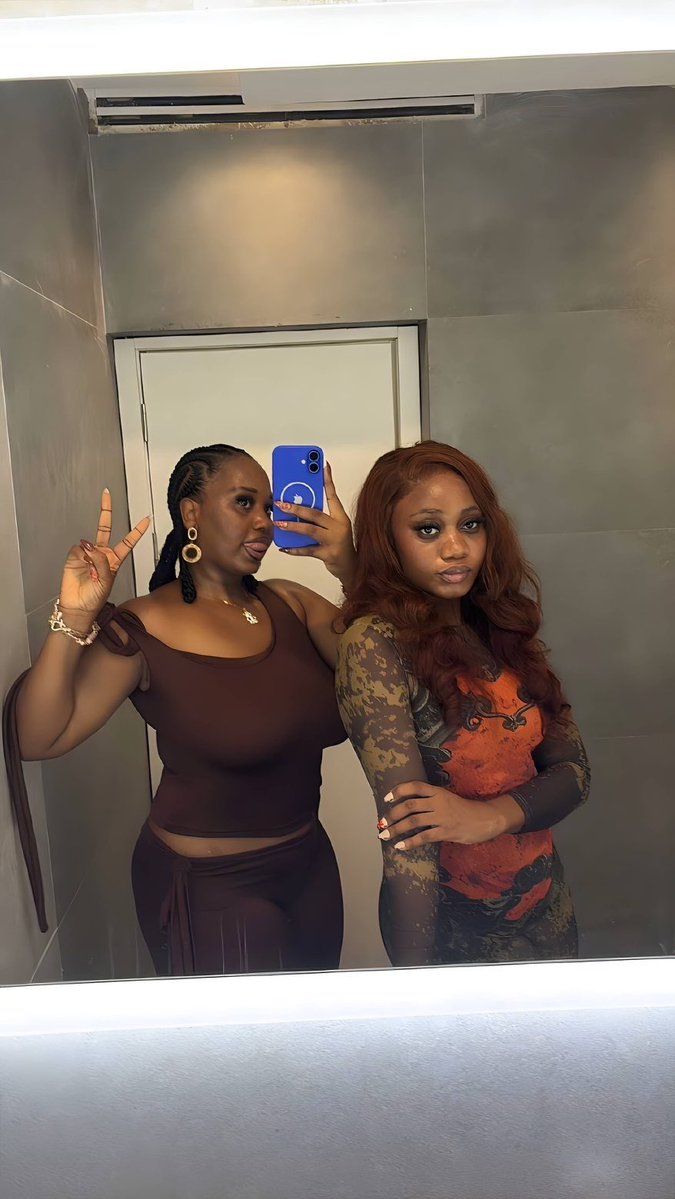 DeeDee🌟 tweet media