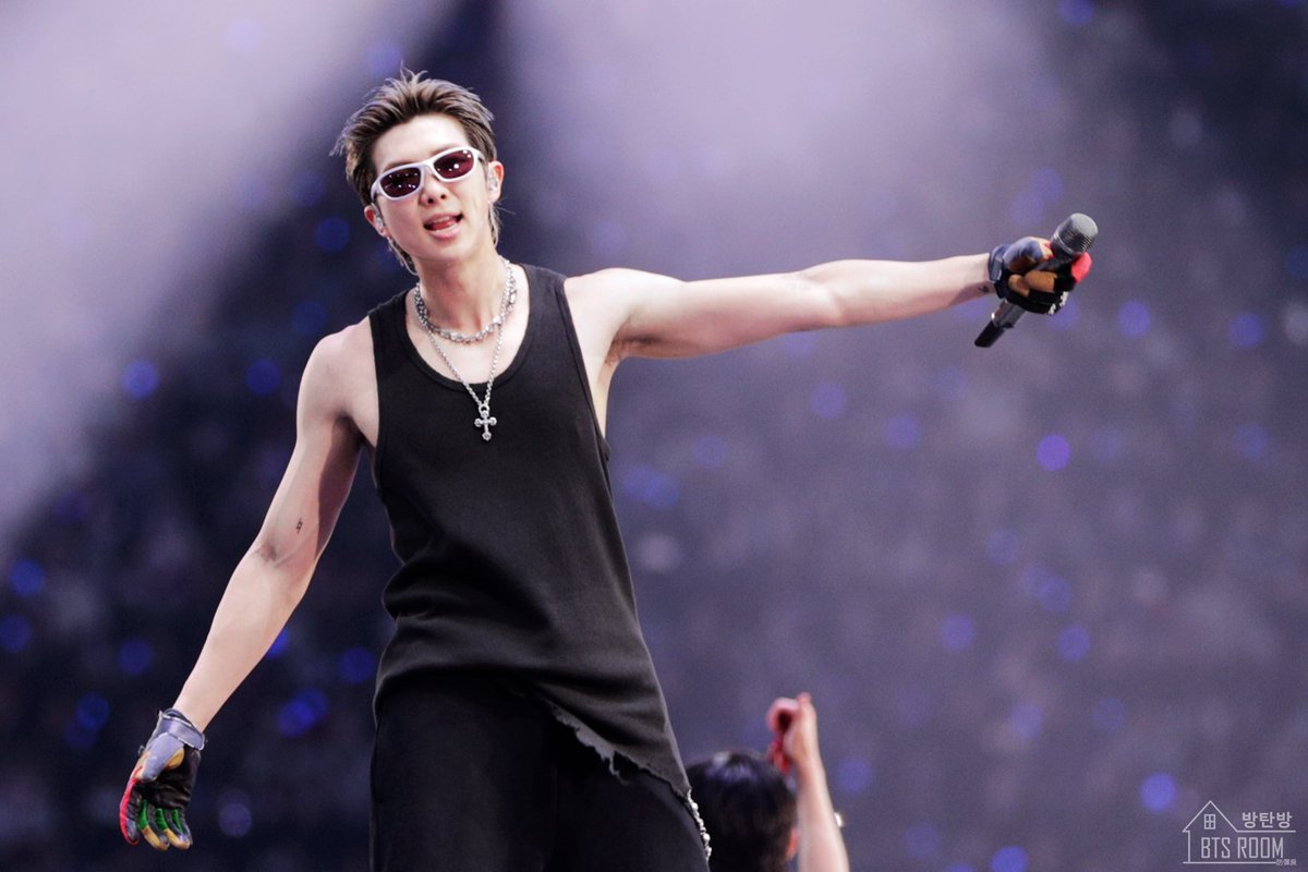 BTS Room 방탄방 防彈房 tweet media