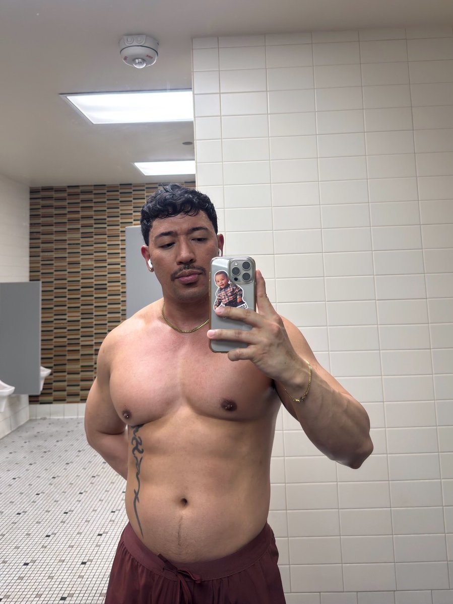 Markaroni tweet media