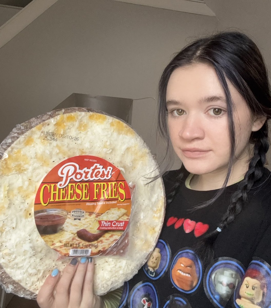 crybabyemma tweet media