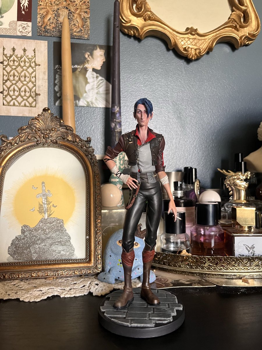modernflail's tweet photo. he is ✨assembled✨

thank you @ebash6669 for creating this beautiful figure https://t.co/nKhs6QMd9H