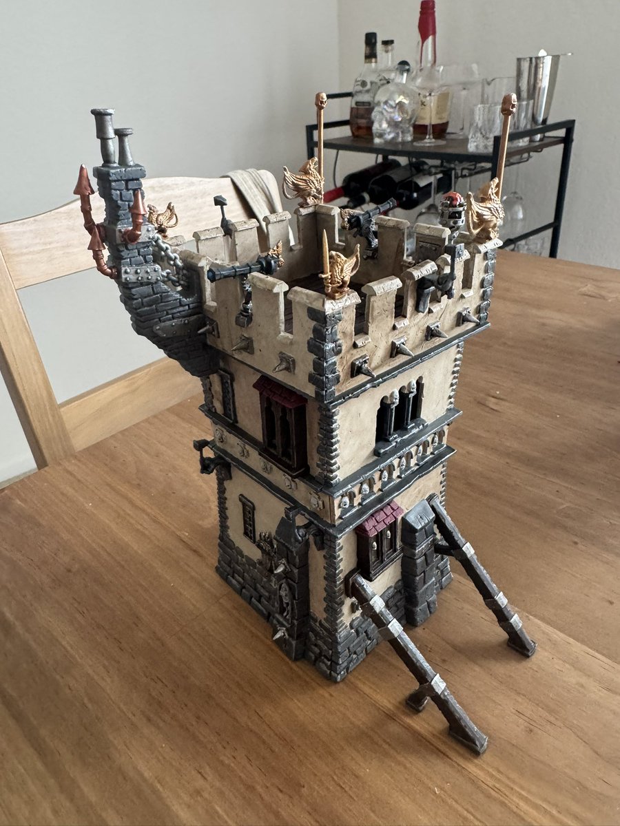 geraldo_minis's tweet photo. Watchtower of the Empire https://t.co/JqZxMfDE8g