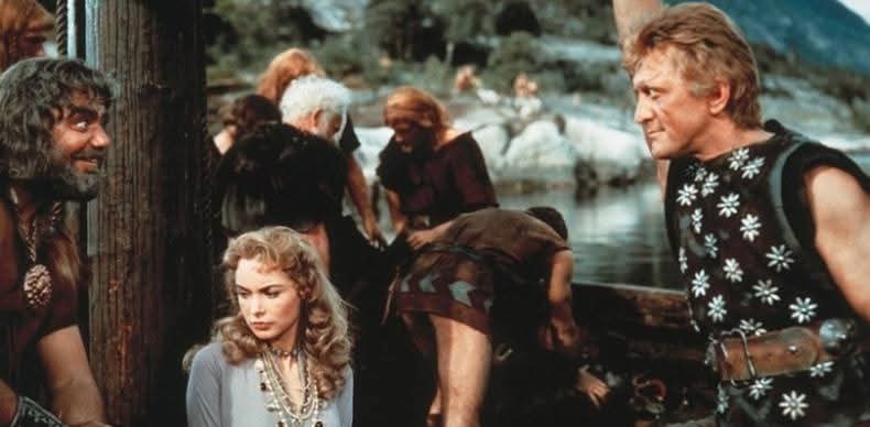 CinePensar's tweet image. LOS VIKINGOS (1958)

 Una de las mejores aventuras del Cine, una pelicula "de las de antes", dirigida por Richard Fleischer. Con Kirk Douglas, Janet Leigh, Tony Curtis y Ernest Borgnine. 
Curiosidad: El narrador es Orson Welles.
 Absolutamente imprescindible.
#cineclasico #cine