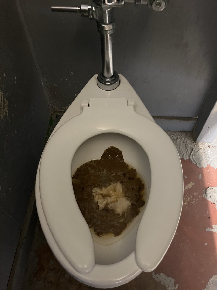 Victoria_Blake🩵🩷🤍🩷🩵 tweet media