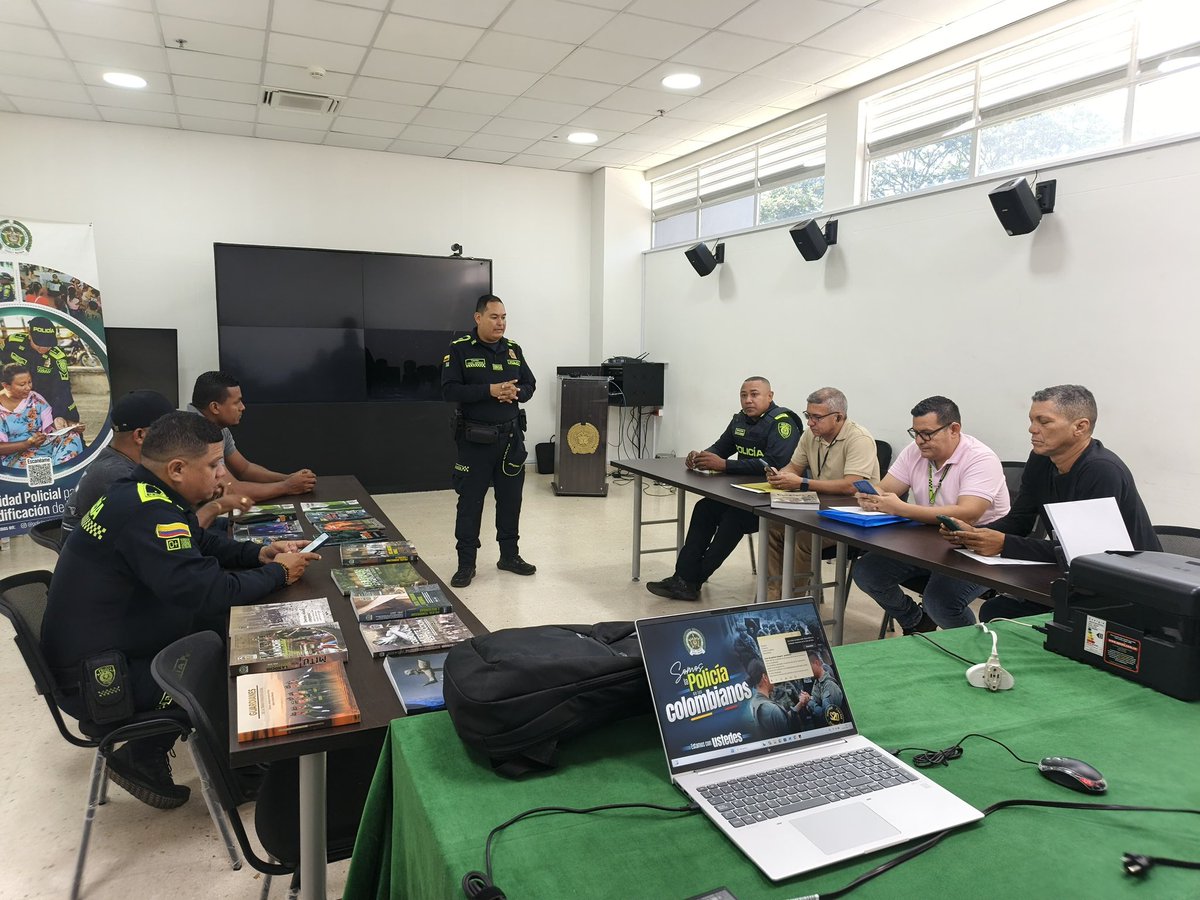 PoliciAtlantico's tweet image. Nuestro Grupo Territorial para la Paz, en articulación con la Personería de #Sabanalarga, desarrolló una jornada de toma de declaraciones a integrantes de la institución víctimas del conflicto armado.

🤝 Con esta iniciativa fortalecemos el bienestar institucional.