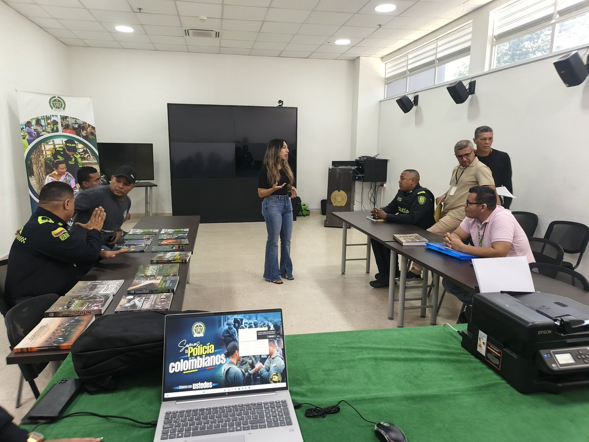 PoliciAtlantico's tweet image. Nuestro Grupo Territorial para la Paz, en articulación con la Personería de #Sabanalarga, desarrolló una jornada de toma de declaraciones a integrantes de la institución víctimas del conflicto armado.

🤝 Con esta iniciativa fortalecemos el bienestar institucional.