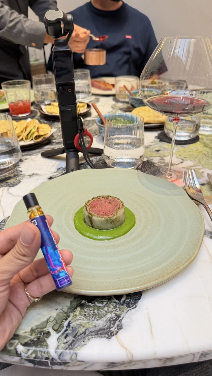 Erick Khan tweet media