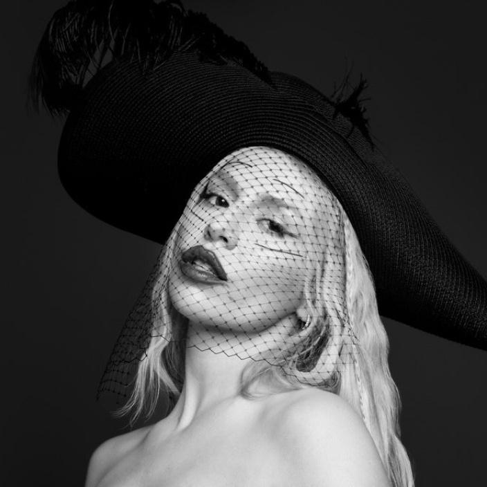 InfoAvaMax's tweet photo. Ava Max reveals in new Q&amp;A that #AM4 will have signed vinyls!! https://t.co/rsjMt28kEC