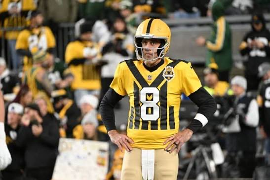 TravisC59's tweet photo. @FishKnowsBall @BlackwingPlybk Any team that wore this is out of any uniform discussion https://t.co/FdOSjcDtjf