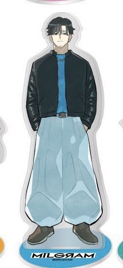 Claire // 09 addict tweet media