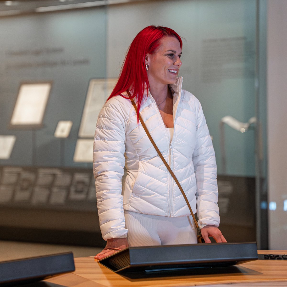 UFC_CA's tweet photo. What an experience at @CMHR_News🙌 Thanks for the amazing tour for our very own, @Savage_UFC 🇨🇦 #UFCWinnipeg https://t.co/u0QZB6fz4N