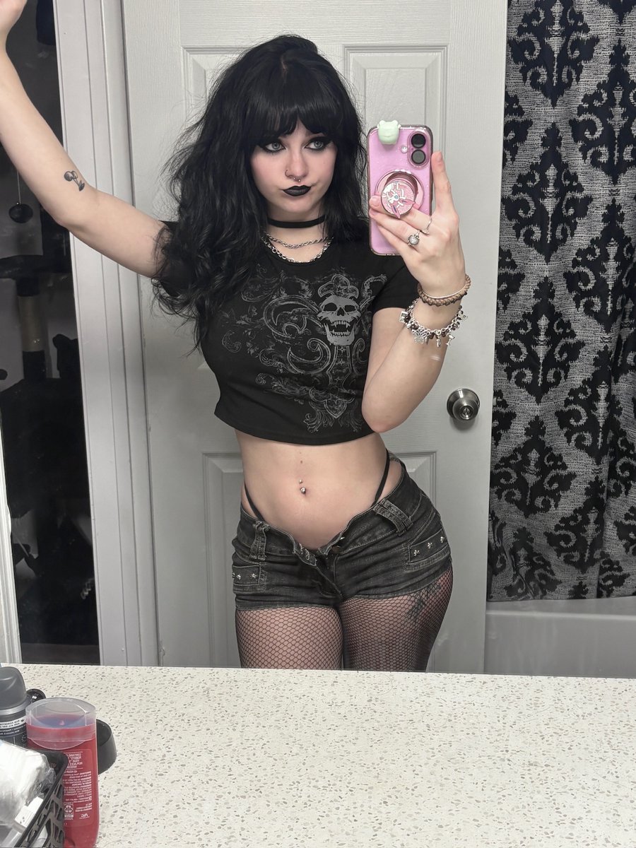 Stella Blaze tweet media
