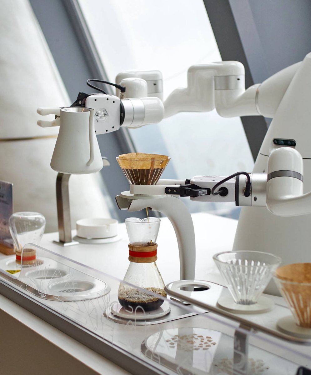 ahmed  zaki tweet media