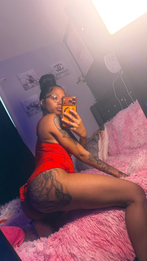 BBY💗 (ft available) tweet media