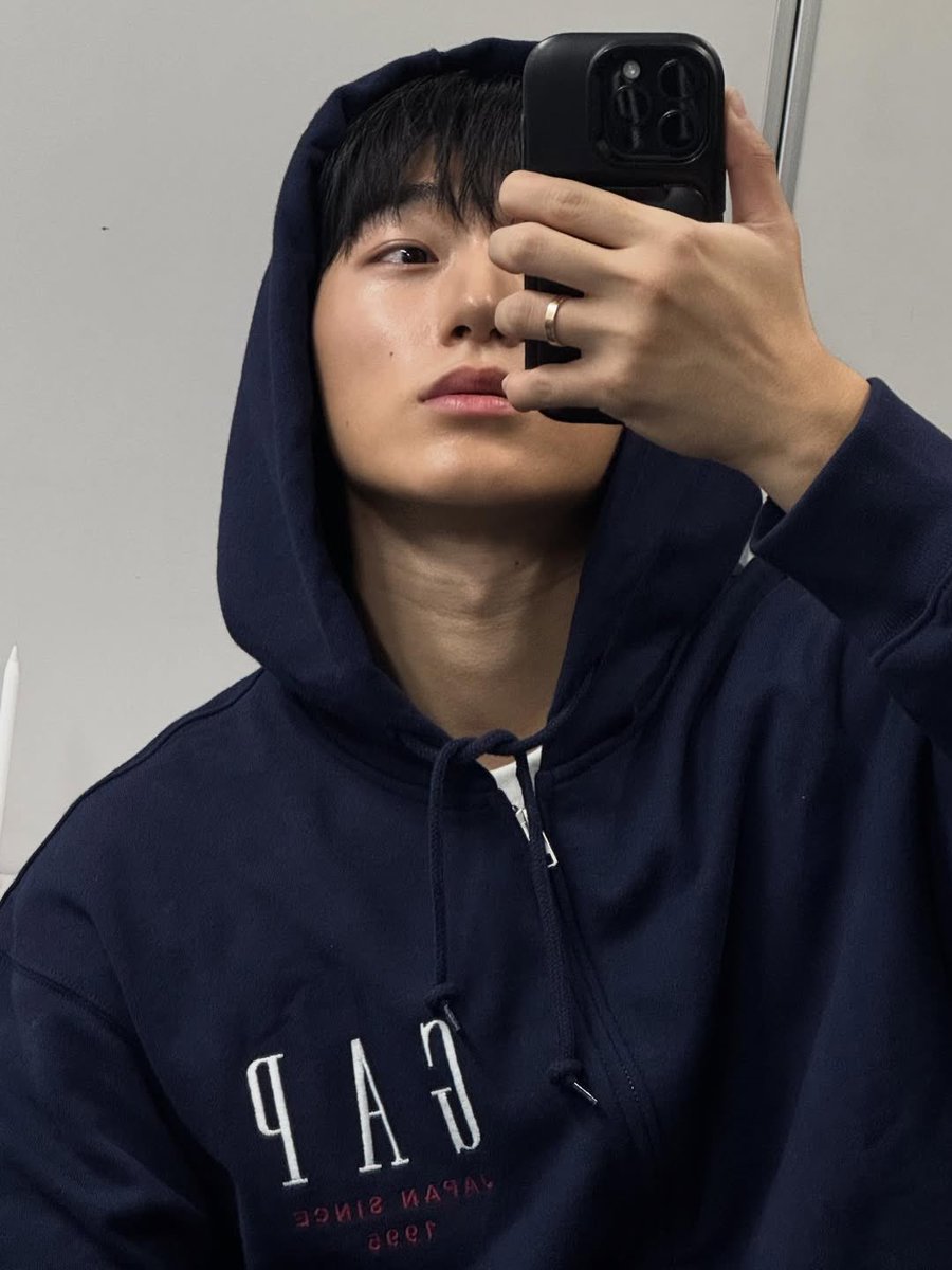 bren ₍^. .^₎⟆ tweet media