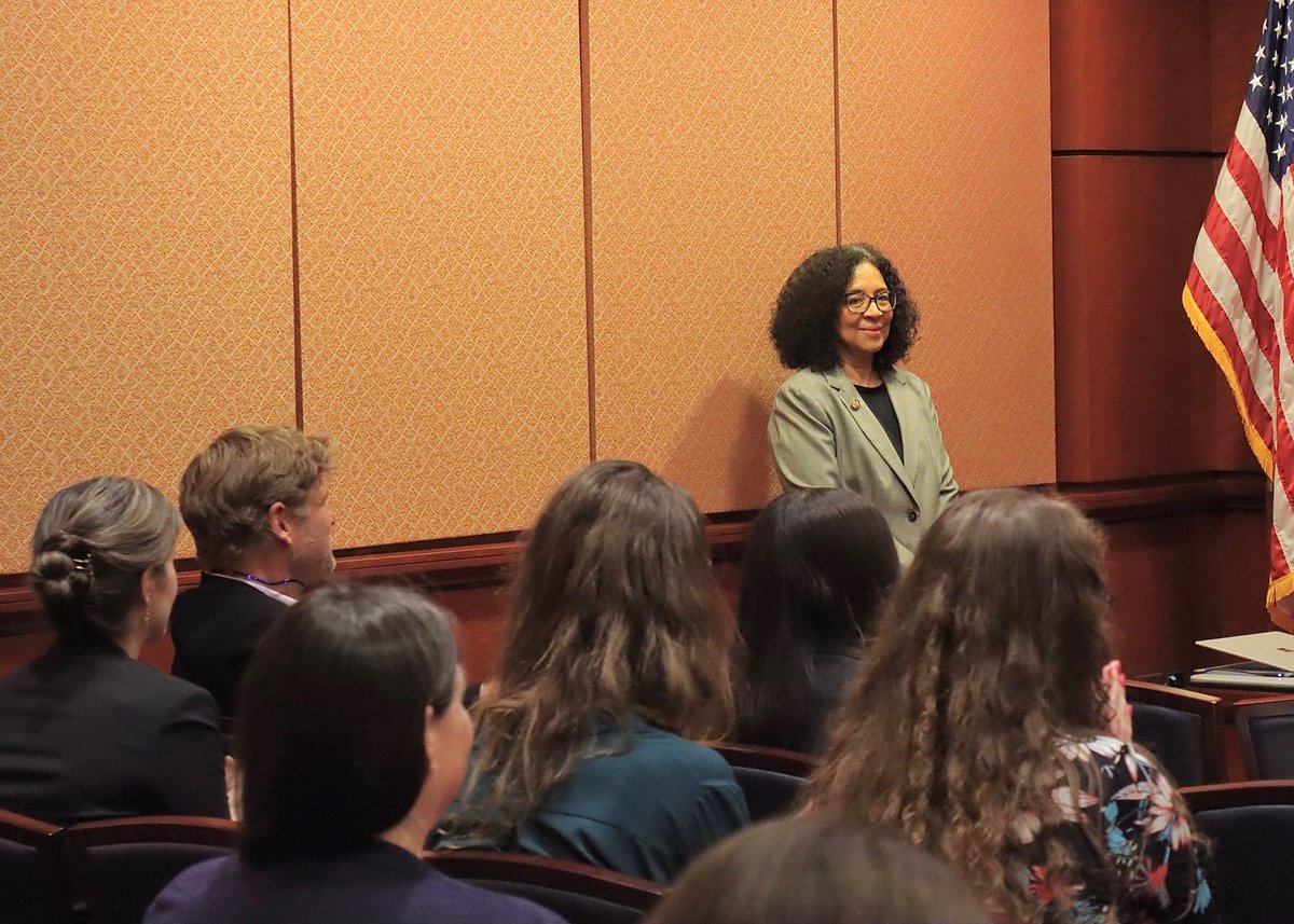 Congresswoman Marilyn Strickland tweet media