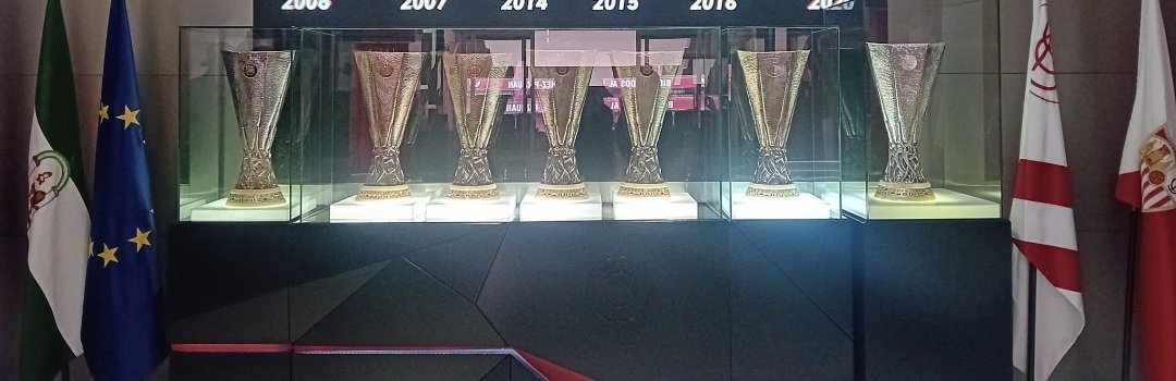 Sólo hay un lugar en Sevilla. 
Bueno en España.
Bueno en Europa.
Bueno en el mundo... 

En el que puedes ver esta maravillosa imagen.