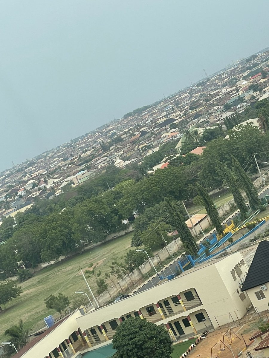 Abbey 𓃵 tweet media