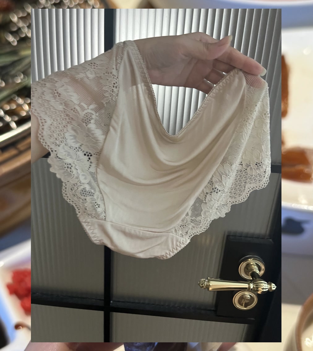 Mary Long tweet media