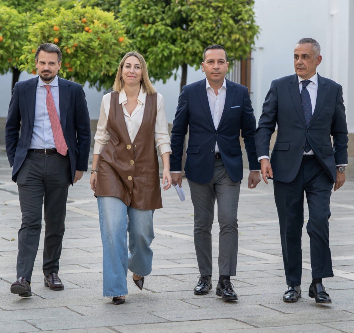 Bertrand Ndongo tweet media