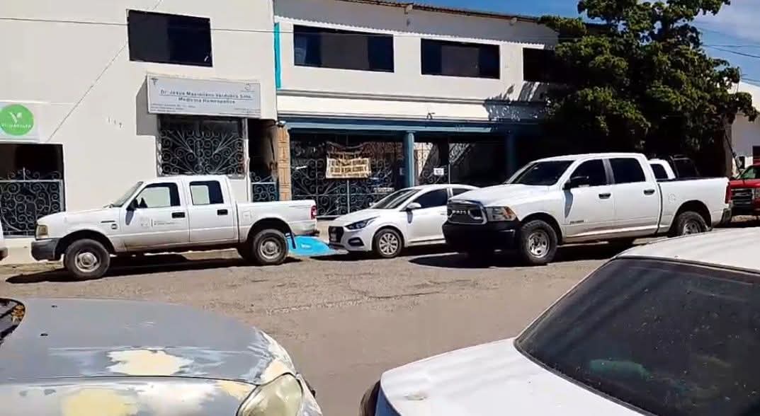 El Mitotero tweet media