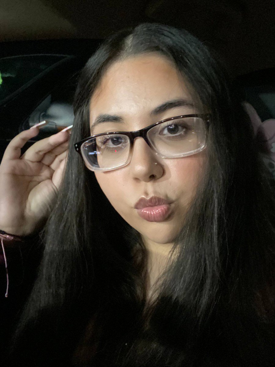 Liarly20's tweet photo. Natural girl ❤️🥲 https://t.co/0YU9BLHNa9