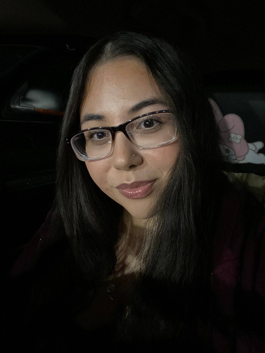 Liarly20's tweet photo. Natural girl ❤️🥲 https://t.co/0YU9BLHNa9
