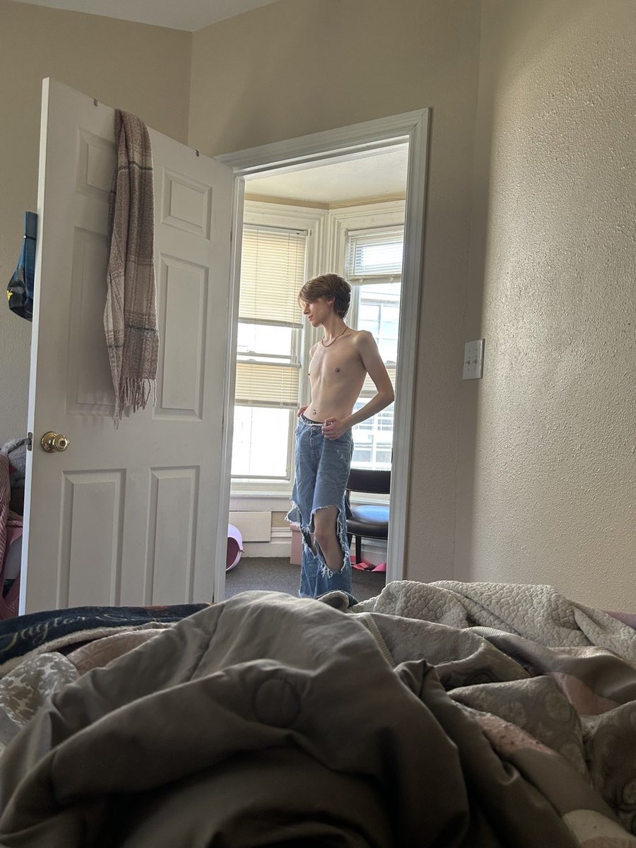 andrew🎀 tweet media