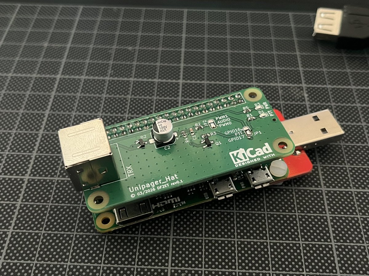 flo_0_'s tweet image. The board even works on #Raspberry Pi Zero 1st generation. Could use some very old birds as #DAPNET transmitter controller. 
#hamradio #dapnet #pocsag