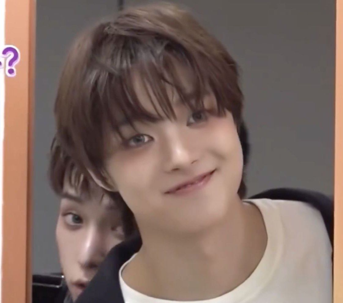 juju as this fish ◉‿◉

~ a silly mini thread