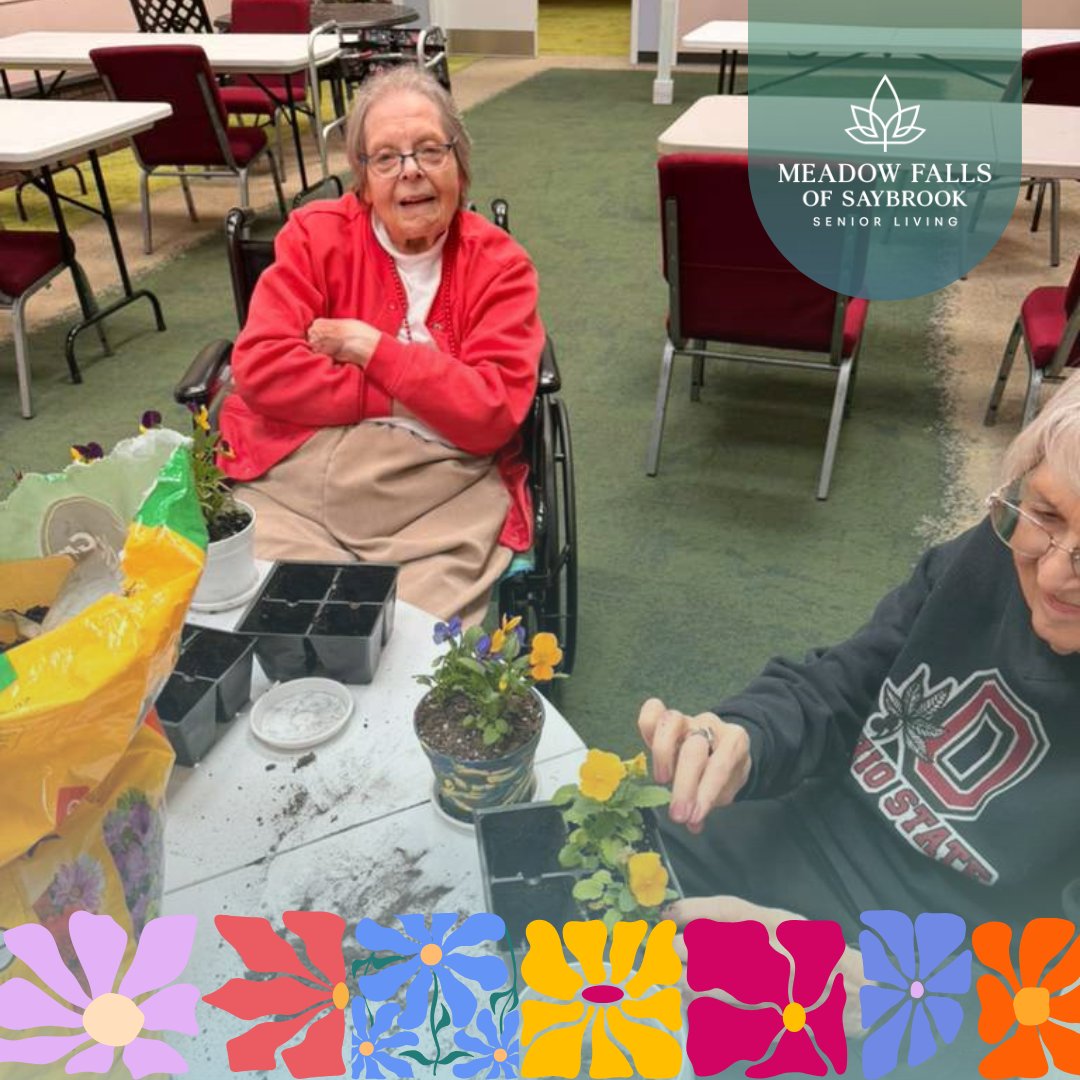 MeadowOfMadison's tweet image. Our Garden Party was a bloom-tastic day! 🌸🌿 Residents planted flowers in pots and brought a little spring beauty to their rooms. 💛

#SeniorLiving #GardenParty #SpringFun