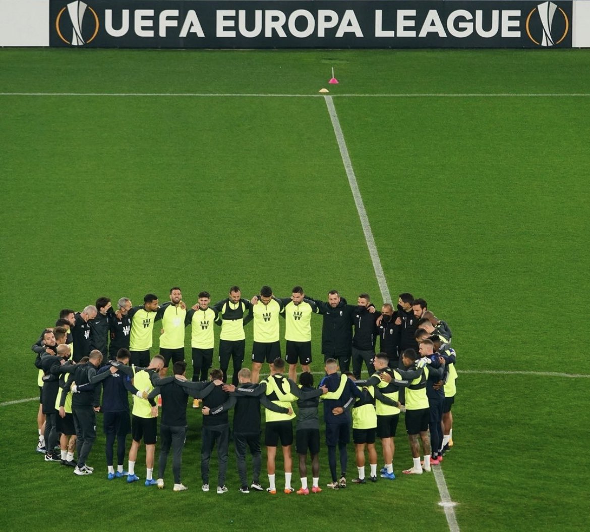 Cami Mudarra tweet media