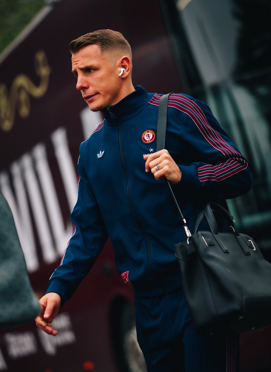 Lucas Digne ⭐️ tweet media