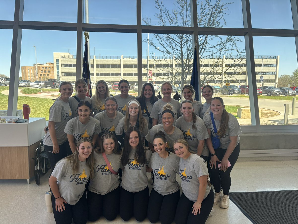 CSM Softball tweet media