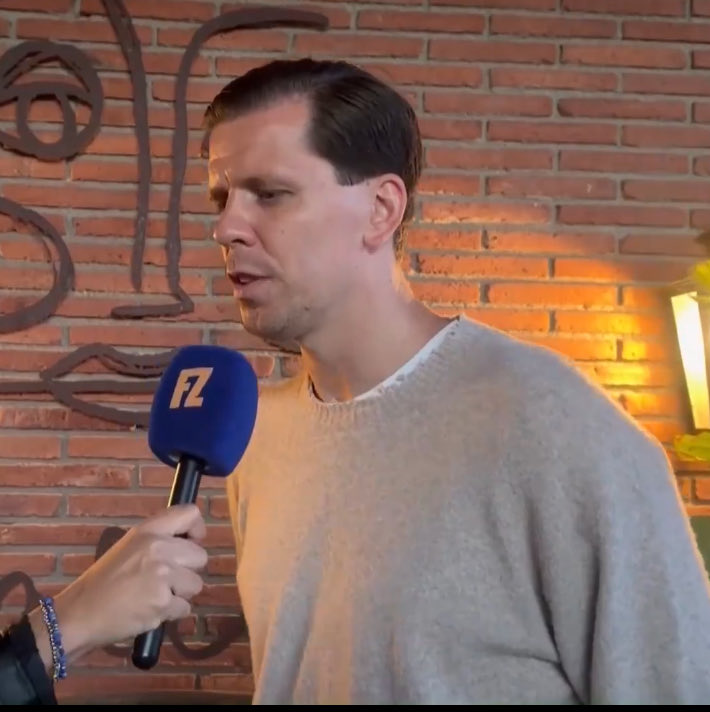 FCB World tweet media