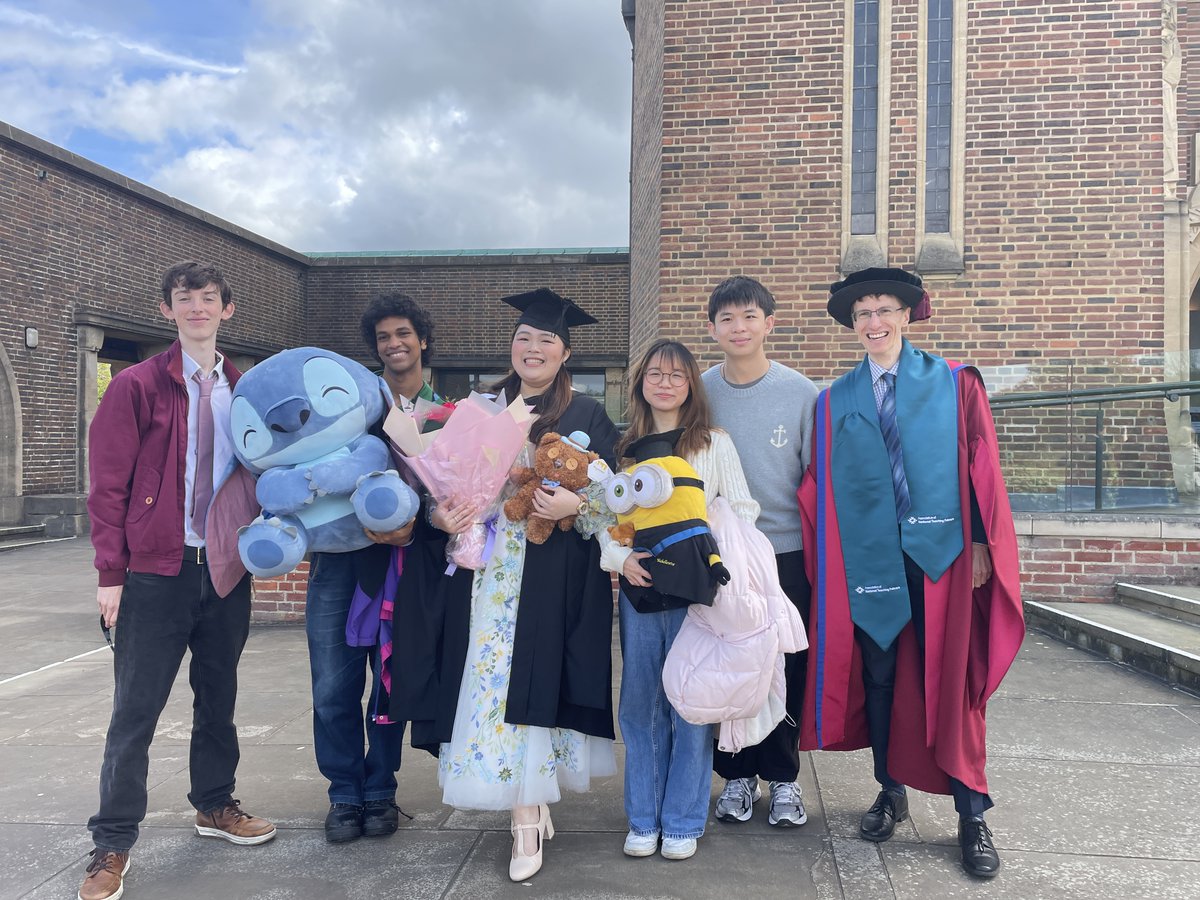 Dr_Chris_Wiley's tweet image. Some photos from today's @UniofSurrey graduation ceremonies at @GuildCath, at which we celebrated the achievements of our @SurreyDMM graduates of the MMus, MA, and PhD degrees. @SurreyAlumni #ForeverSurrey