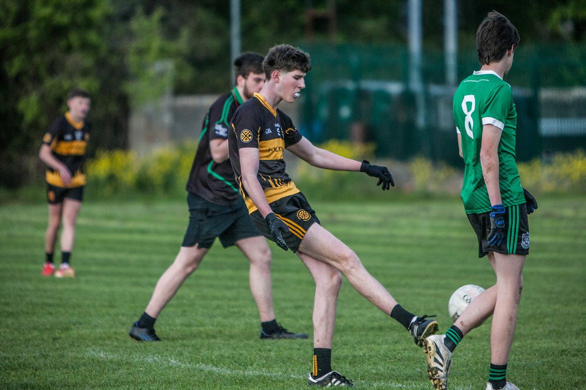 gersgaa's tweet photo. Some great photos of our U16 Boys game on Wednesday evening!

It finished in an entertaining draw against Lucan on a scoreline of 3-08 to 2-11 🙌

Thanks to Audrey Quinn for the brilliant snaps 📸

Well done to the U16s and their mentors!

#GersAbú💛🖤

#StayCitySnap https://t.co/ARbZE13EOO