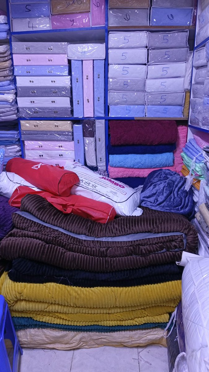 limited254's tweet photo. @AsaabaCharlotte I sell all types of beddings and carpets https://t.co/gGUcplFUZL