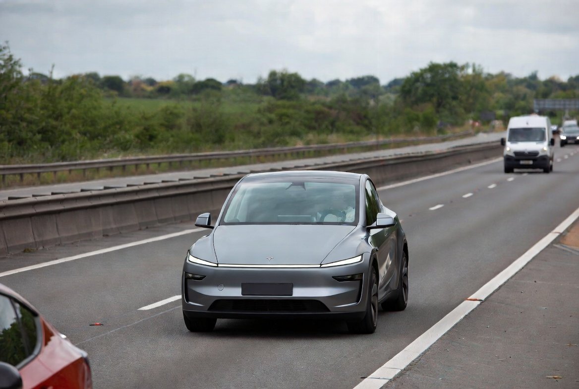 T J - 🇬🇧 FSD Advocate tweet media