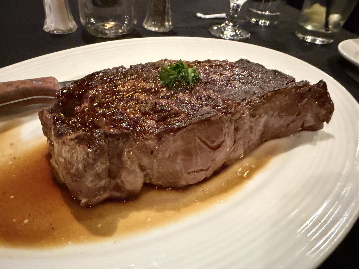 jthecarnivore's tweet photo. Meat Terror Hits Again! 🔥🥩
肉の恐怖、再び！

18oz Prime Ribeye going full beast mode.

Thick cut, perfect marbling, that screaming hot sear and juicy pink center… This is prime beef at its absolute best!

To my Japanese friends — this one’s for you 🇯🇵❤️

To my American meat eaters — let’s destroy this together!

Prime rib smashed 500k… now it’s this prime ribeye’s turn. 

Who’s ready for the meat festival?

2929

#PrimeRibeye #MeatTerror #SteakLover #JapaneseSteak #Carnivore #肉の恐怖 #ステーキ #PrimeBeef #肉食