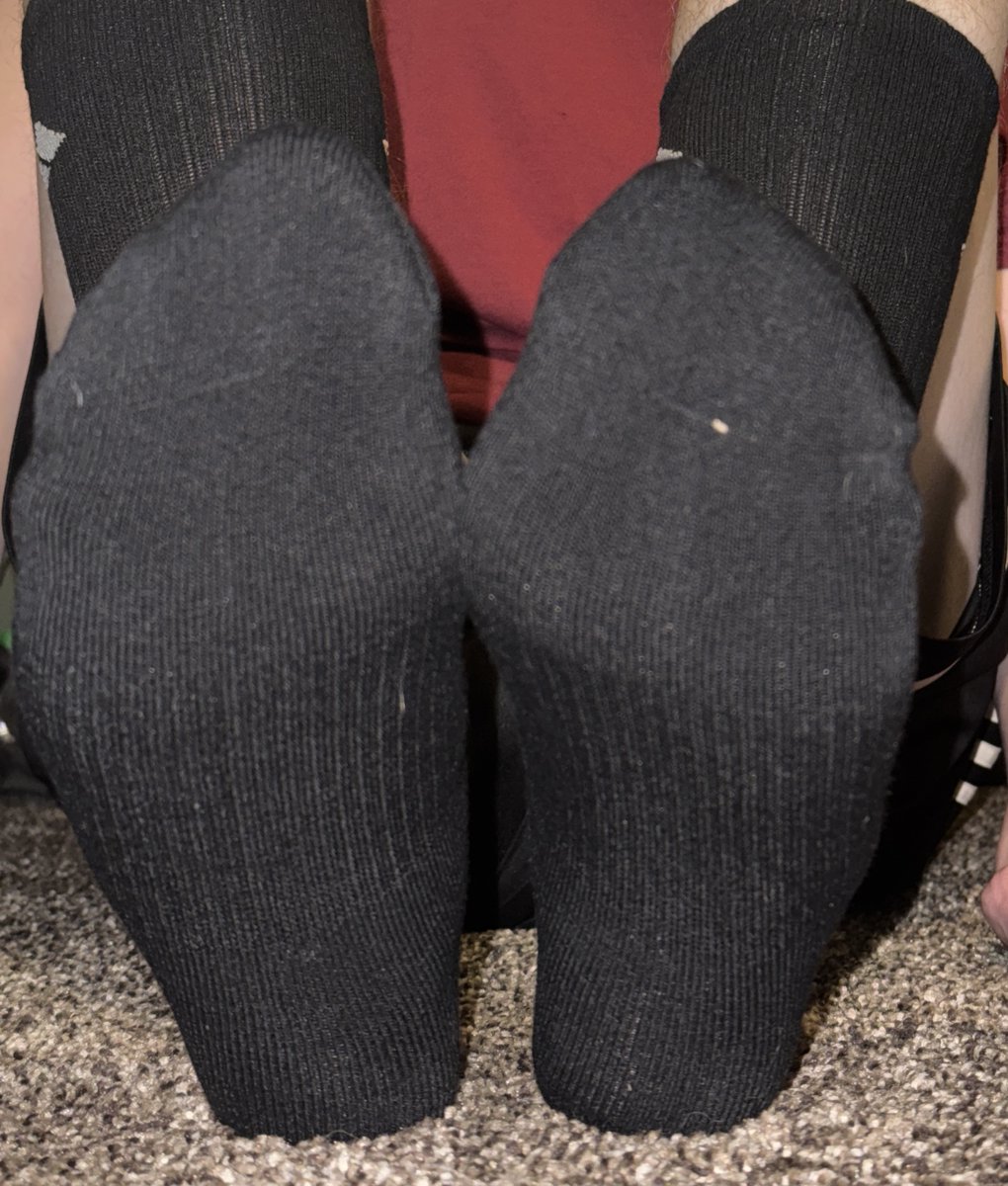 TallFinFemboy's tweet photo. A little before and after of the socksss my slave bought me hehe. How long do u think till they are destroyed :P https://t.co/574VFnQgIJ