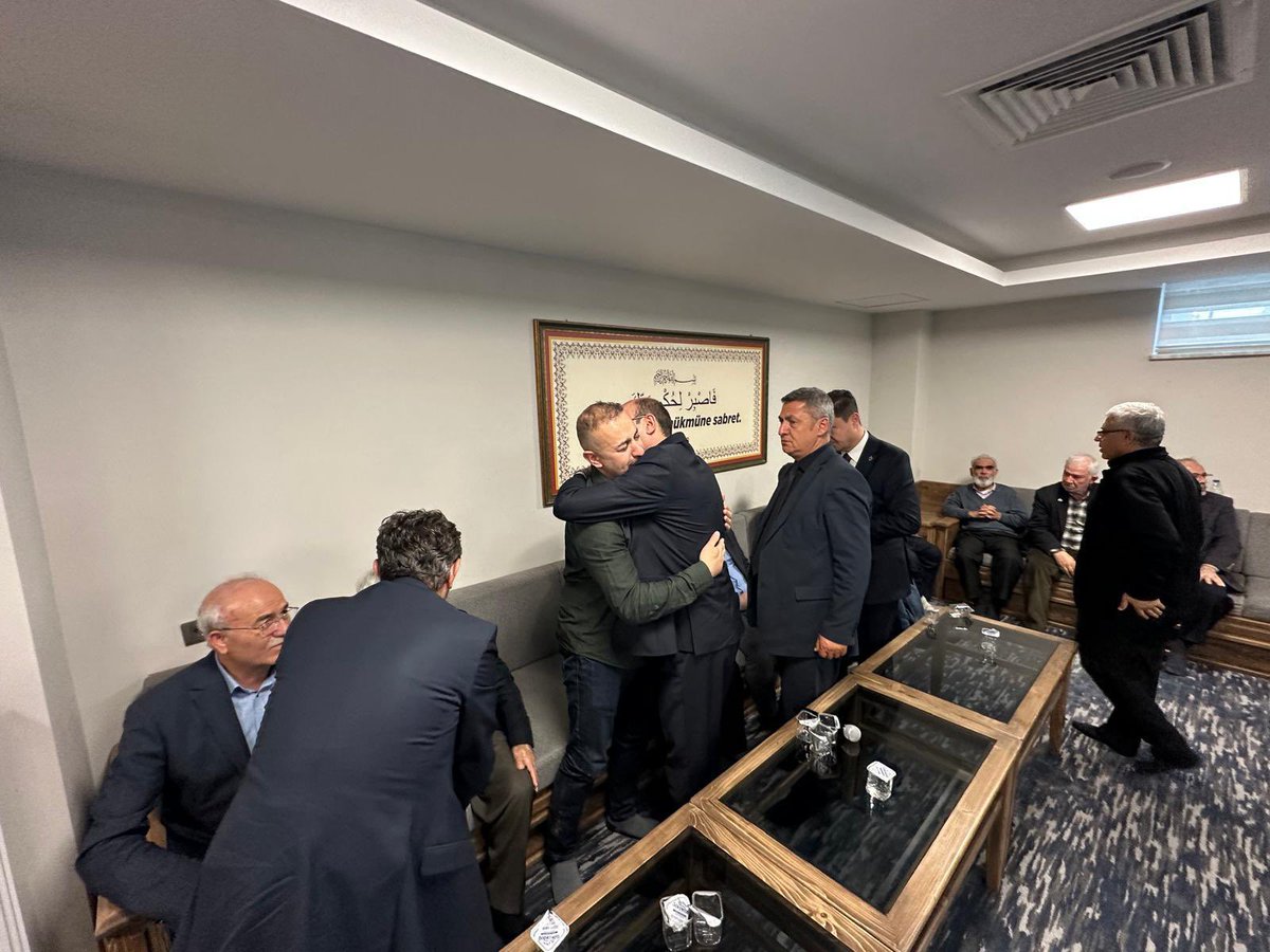 Talip Geylan tweet media