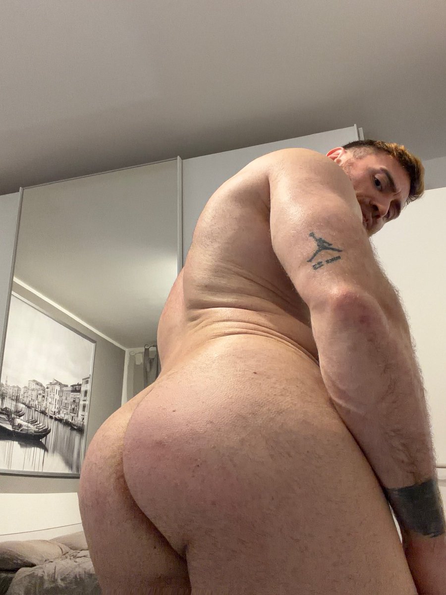 Hotmagicmike's tweet photo. RT AND I’LL SEND U MY 🍆 PIC IN YOUR DMS https://t.co/R1AWFEaNSq