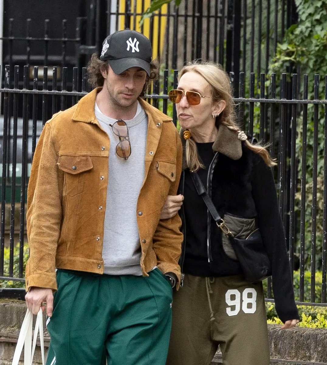 Populicc tweet media