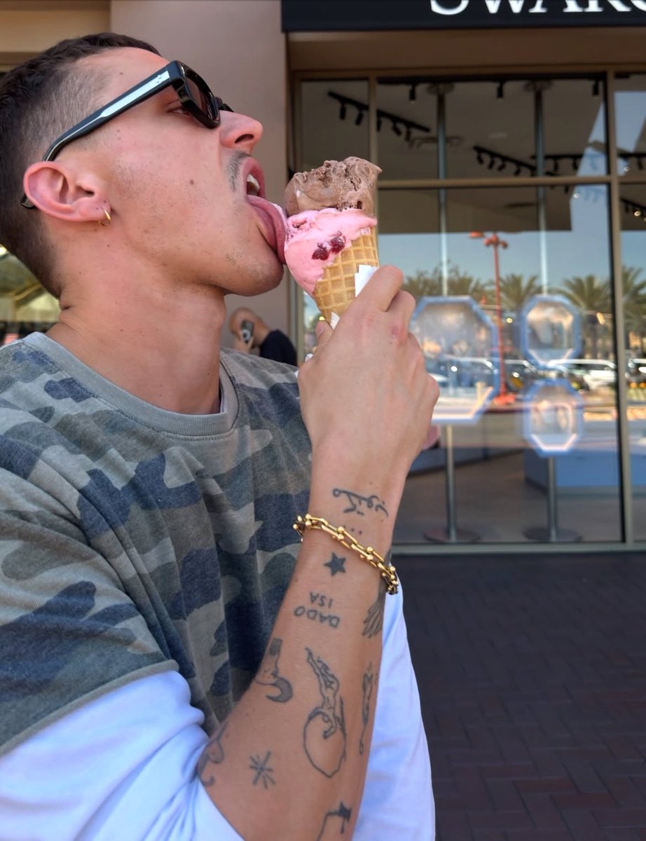 Arón Piper Brasil tweet media