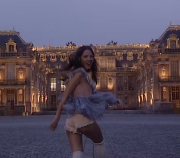 giuli ✴︎˚｡⋆ tweet media